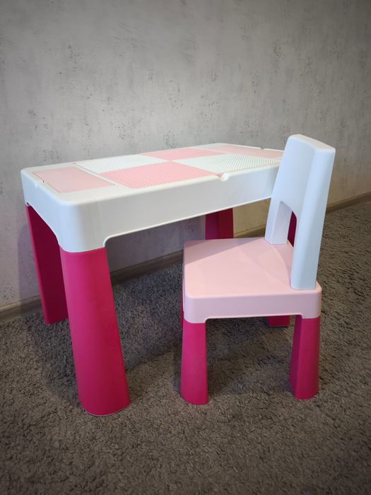 Дитячий столик і стільчик