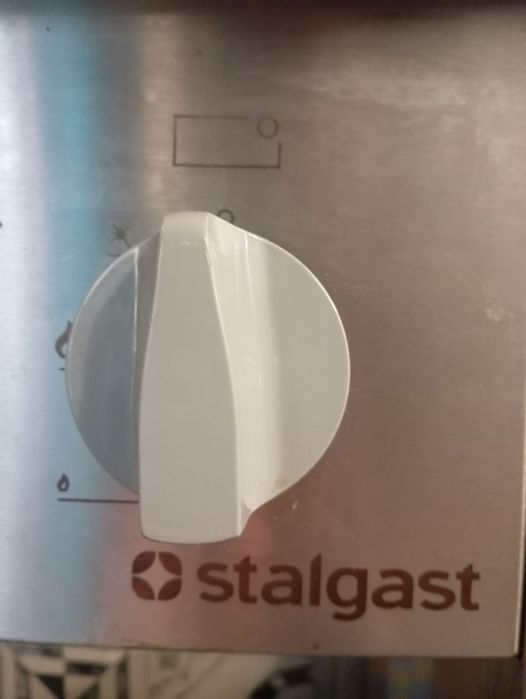 Kuchnia gazowa 4-palnikowa STALGAST 90x90