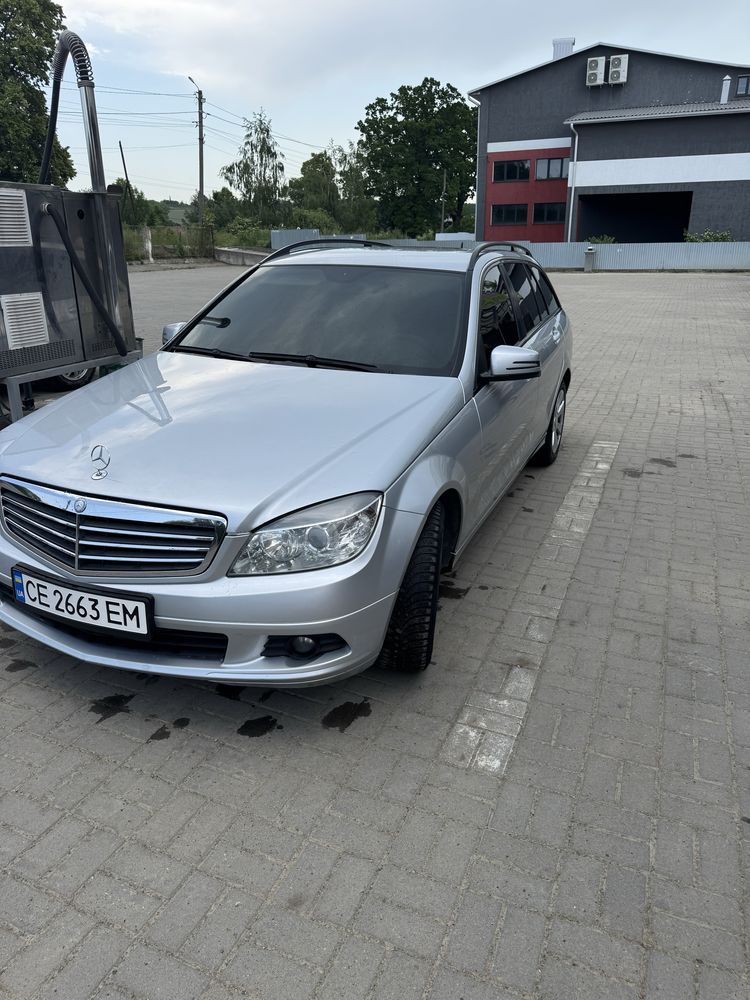 Mercedes C-class 2008