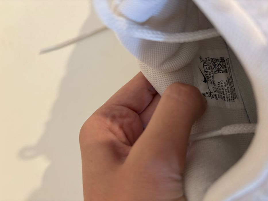 Nike DN brancas como novas