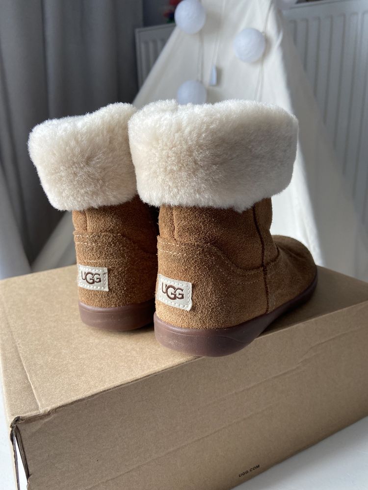 Buty zimowe kozaki UGG