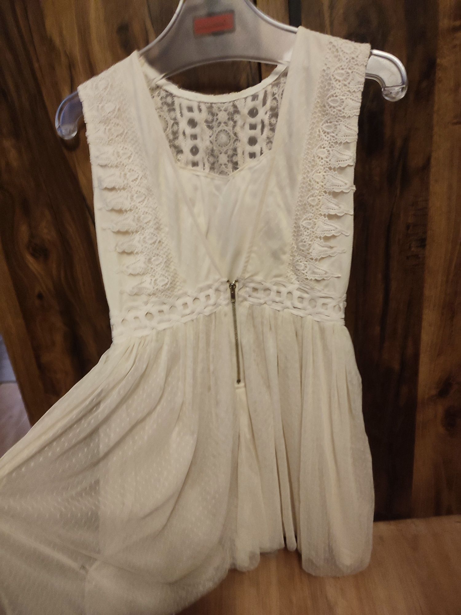 Elegancka sukienka ecru L
