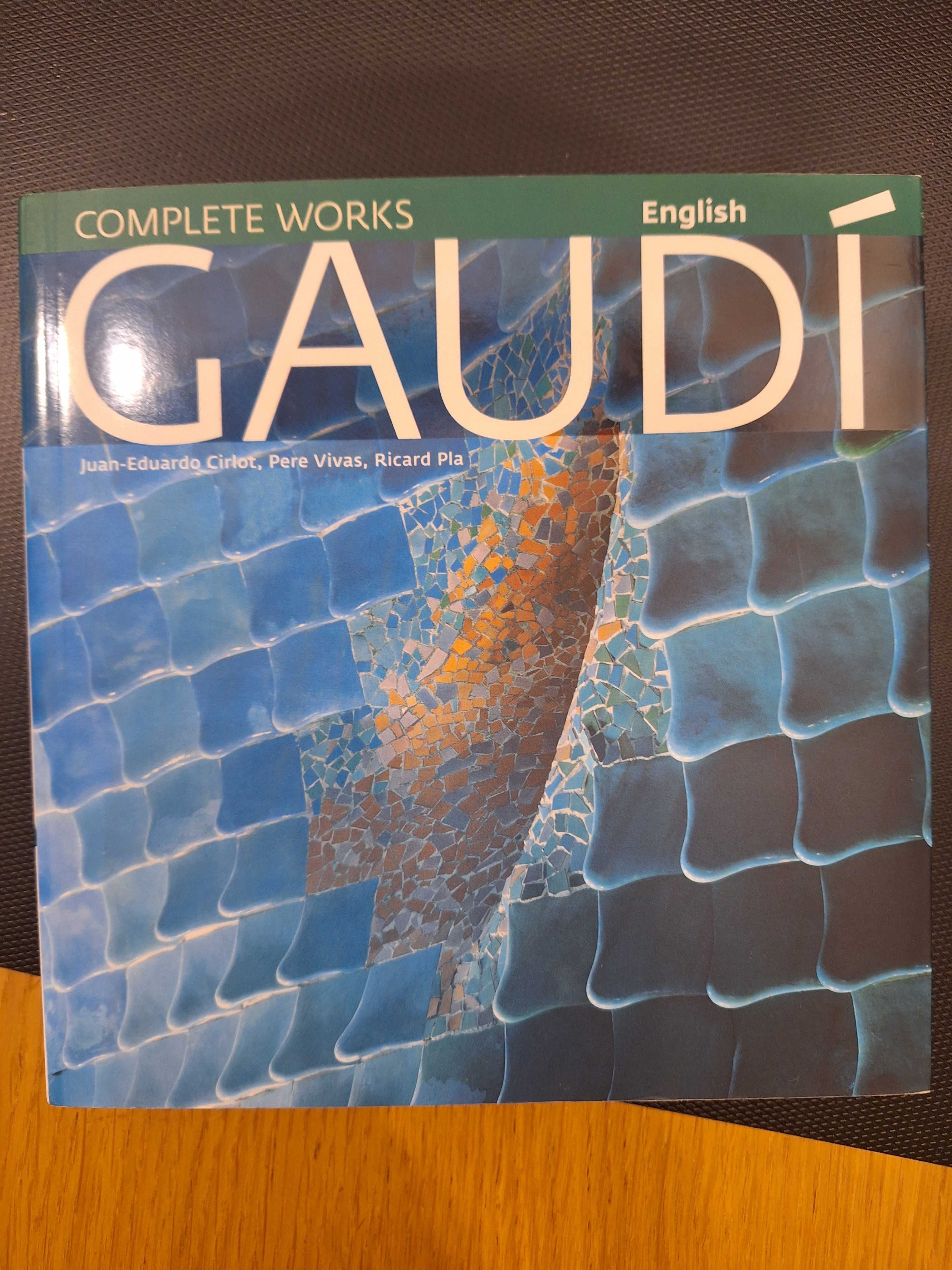 Juan-Eduardo Cirlot, Pere Vivas "Complete works. Gaudi"