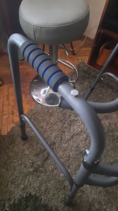 Ходунки крокуючі медичні з регульованням висоти