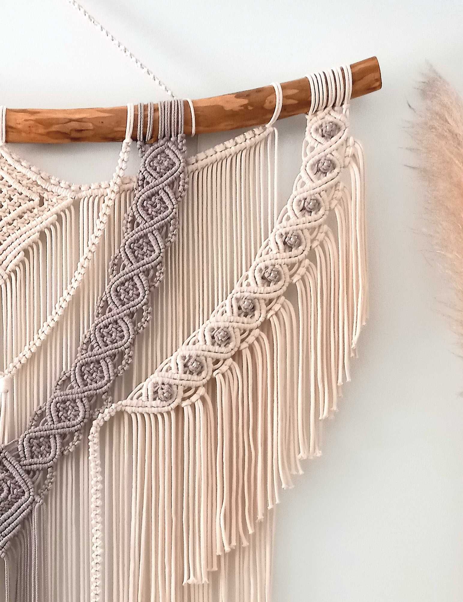 Painel de parede em macramé (Anicha)