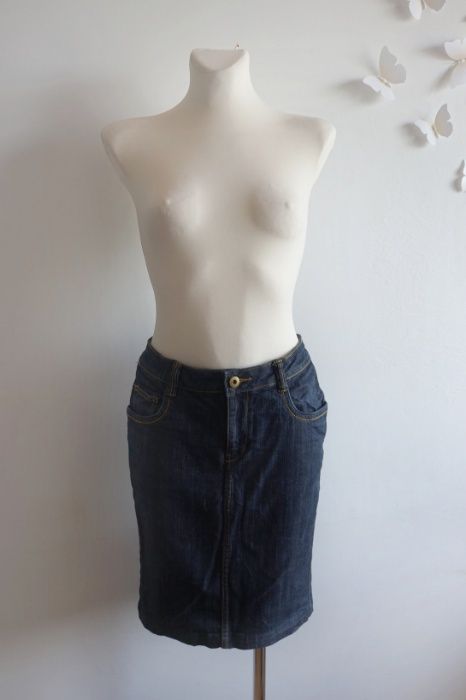 Klasyczna jeansowa spódnica midi przed kolano S