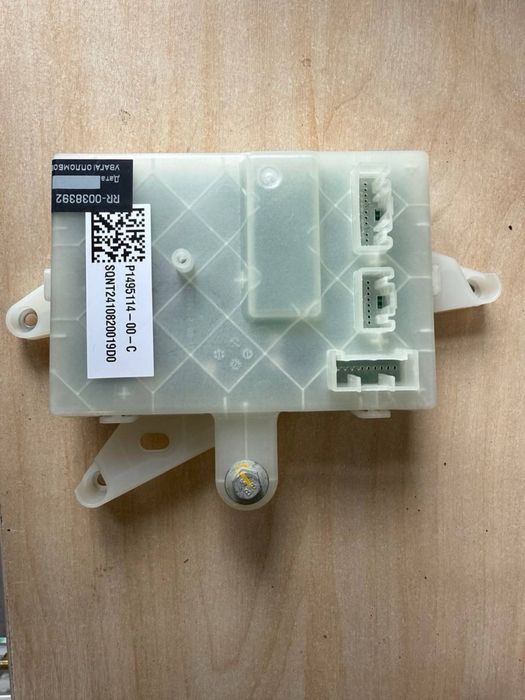 Ретрофіт Tesla model X, S рест дорест