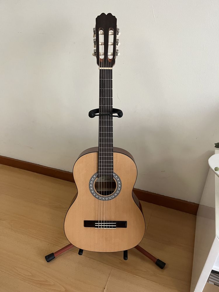 Guitarra Clássica 3/4 - Admira Alba