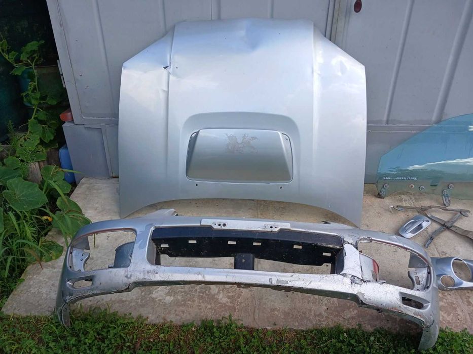 Капот Subaru Impreza. ( Субару Импреза ) GD 2003