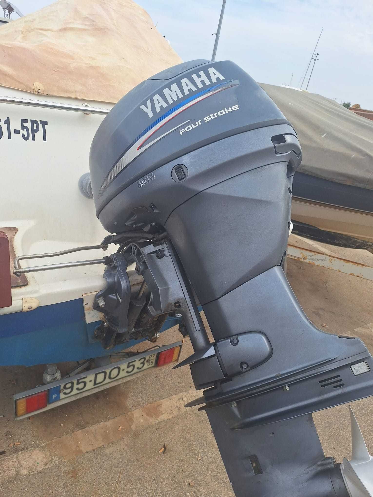 Baixa de preço - Quicksilver 425  Commander 2004, motor Yamaha 30 4T