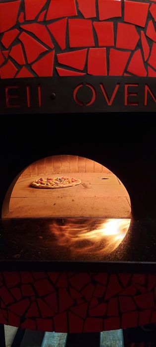 Piec do pizzy opalany drewnem I gazem
