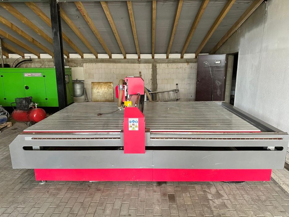 Ploter frezujacy frezarka cnc