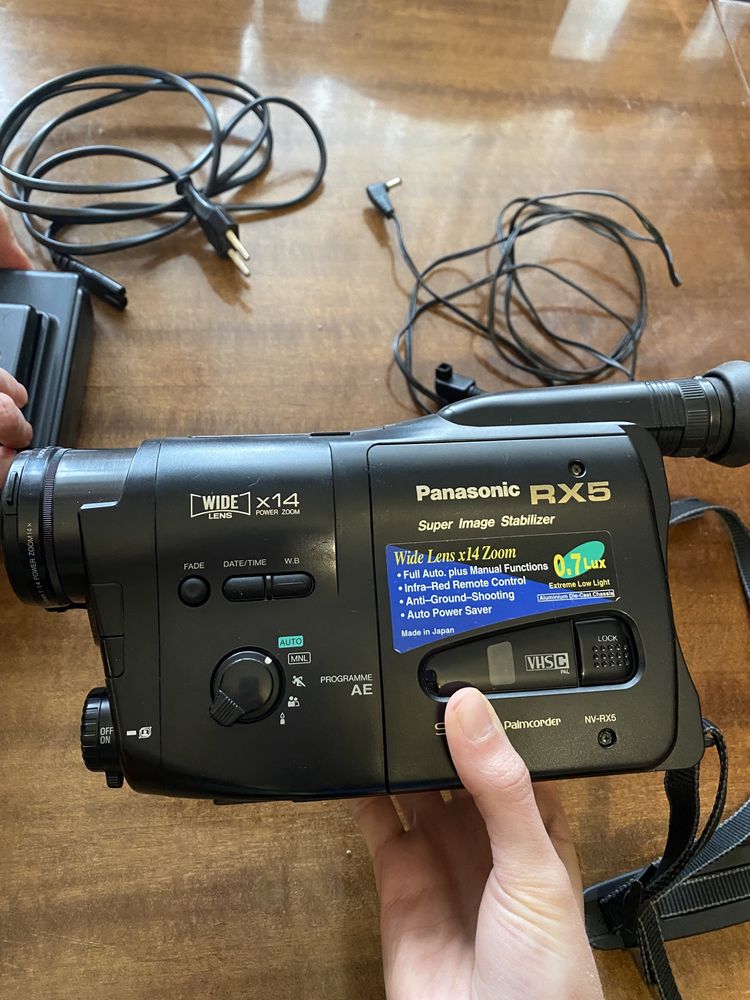 Видеокамера Panasonic NV-RX5EG