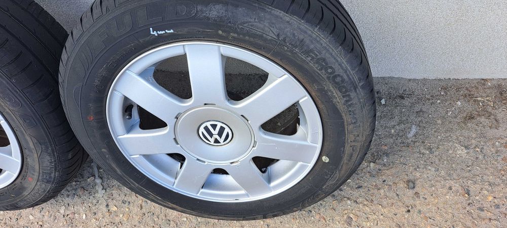 Felgi aluminiowe koła opony Volkswagen Passat B5 5X112 15"