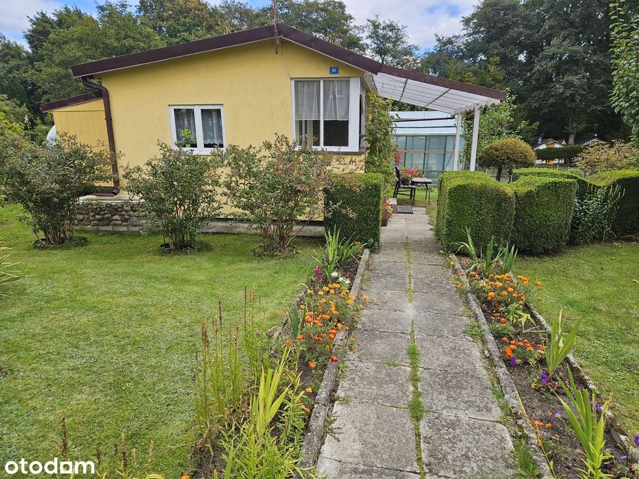 Ładna działka ROD w Ustce