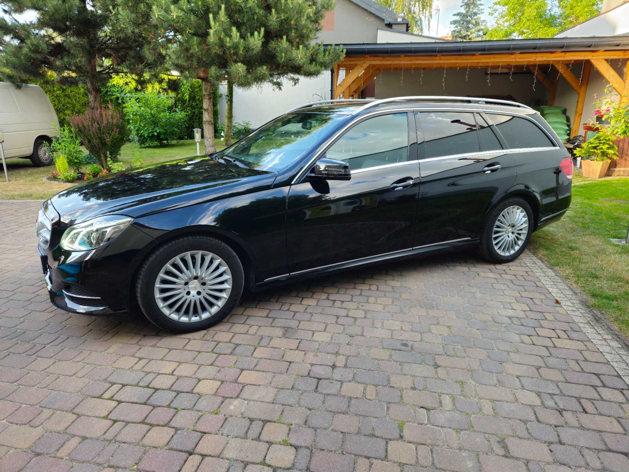 Mercedes E W212 LIFT, Led intelligent light system