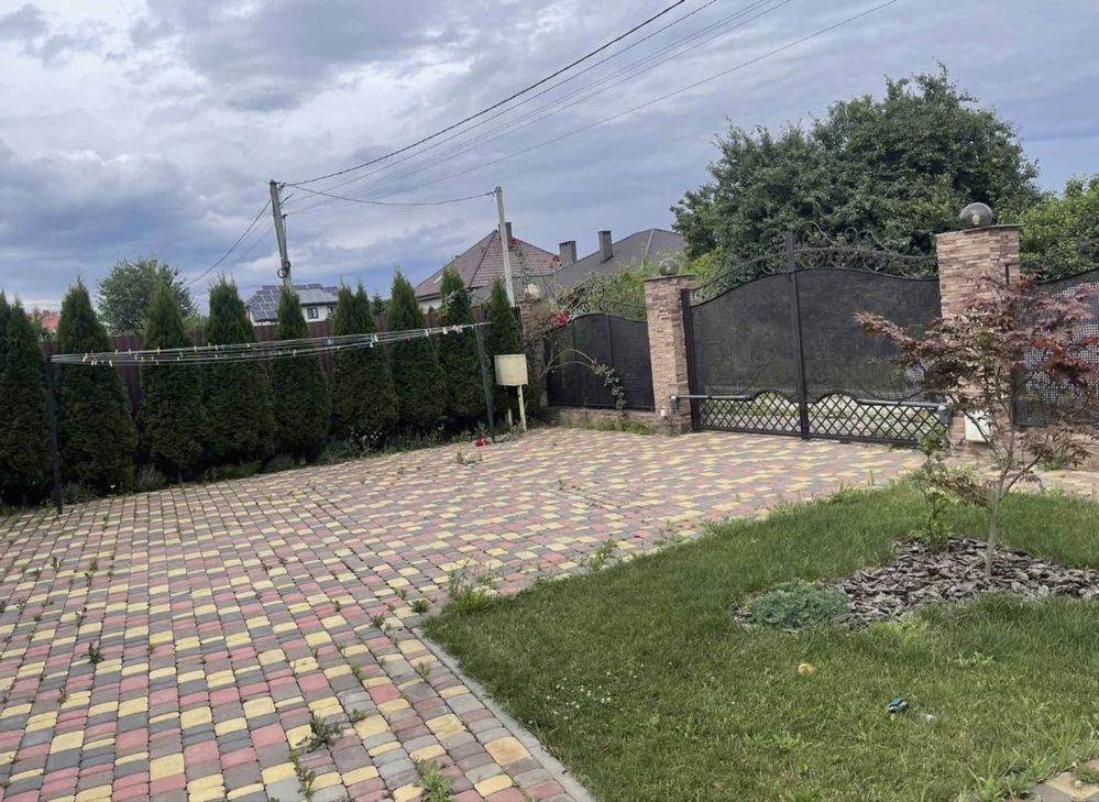 Продаж 4кім будинку р-н Садовий