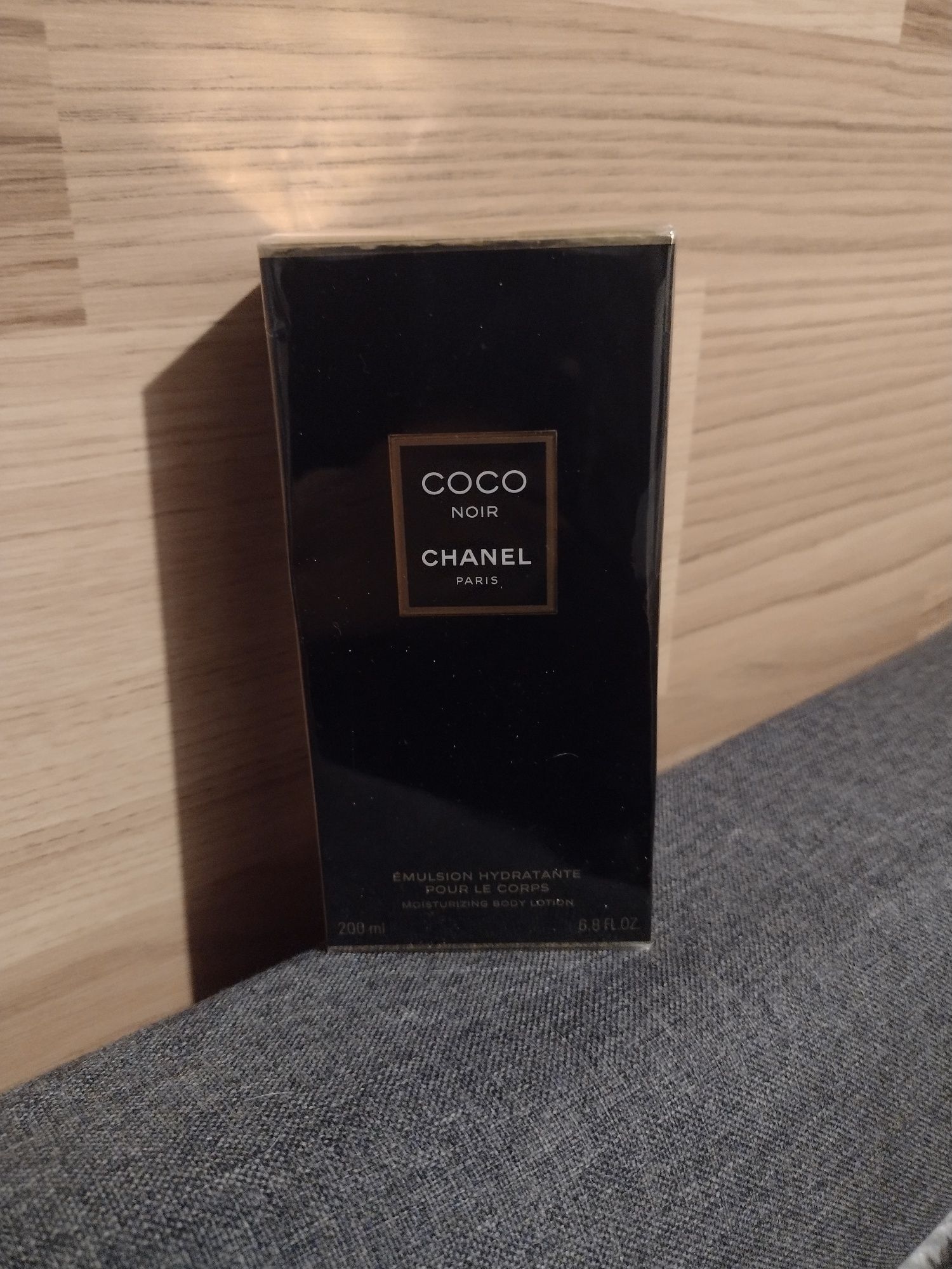 Balsam emulsja nawilżająca Coco Chanel Noir Paris