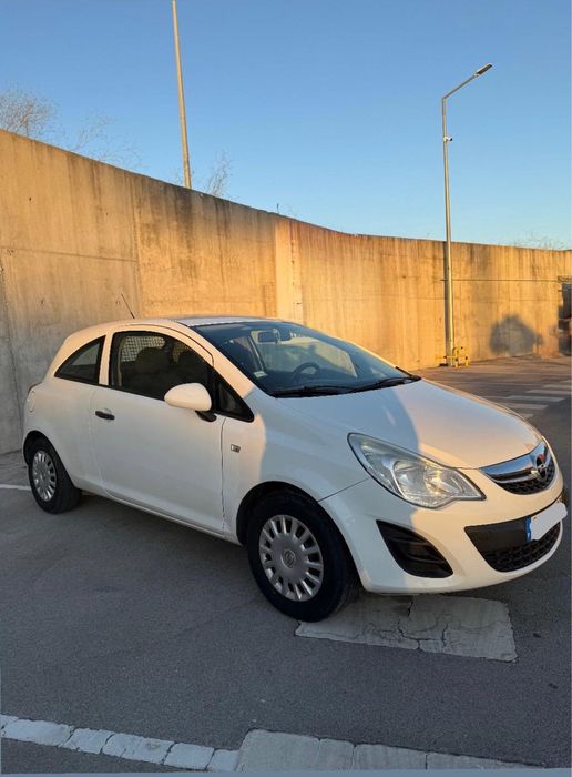 Opel Corsa 1.3 CDTI 2012 | Comercial 2 Lugares | Económico e Fiável