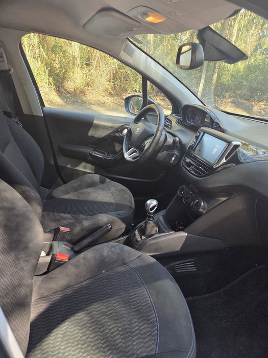 Peugeot 208 Hdi 2019