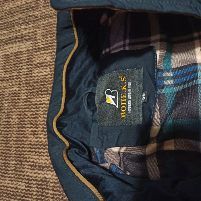 Продам чоловічу зимову куртку.