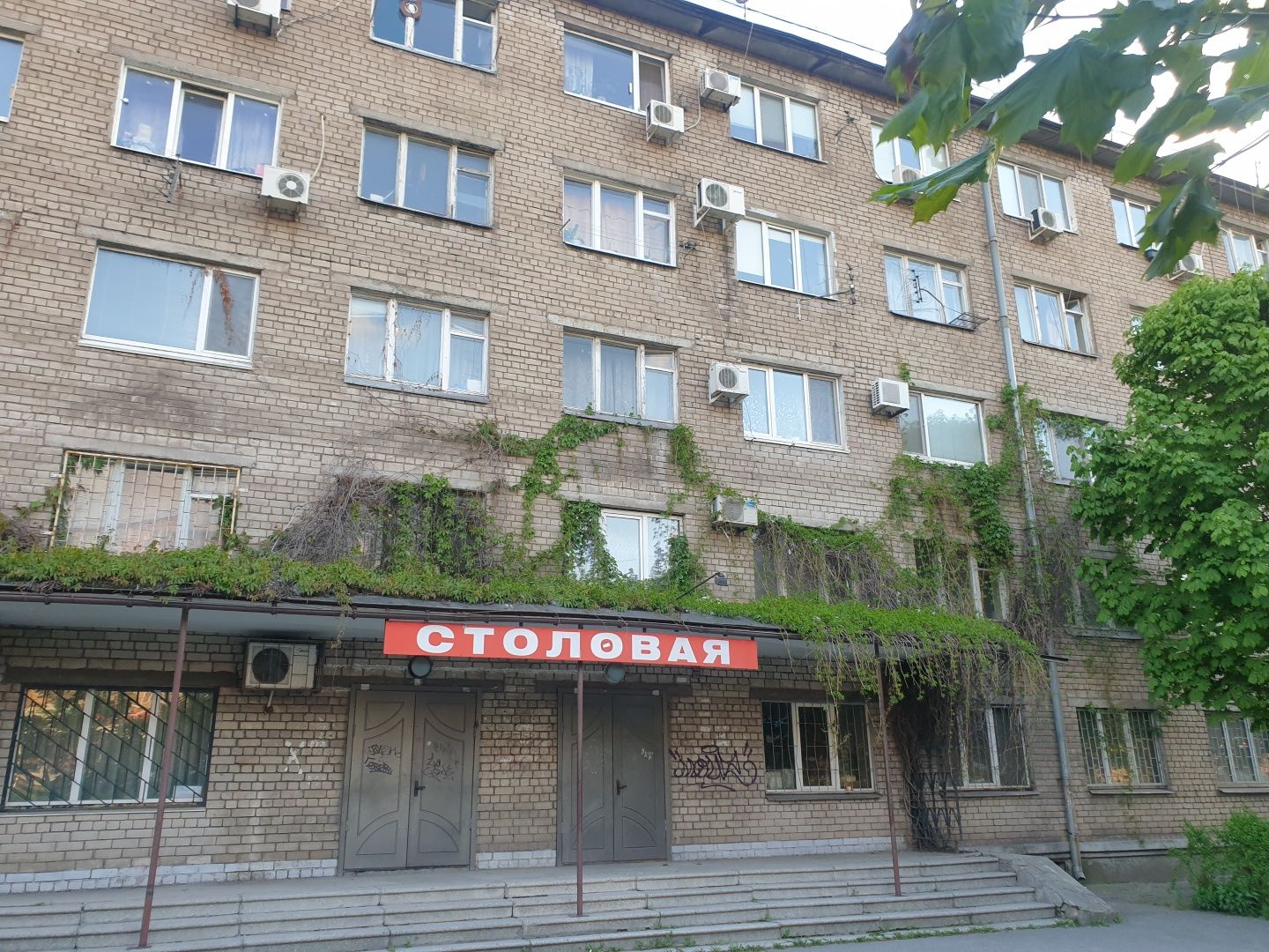 Комната в общежитии на Сталеваров. Аренда от 1 месяца