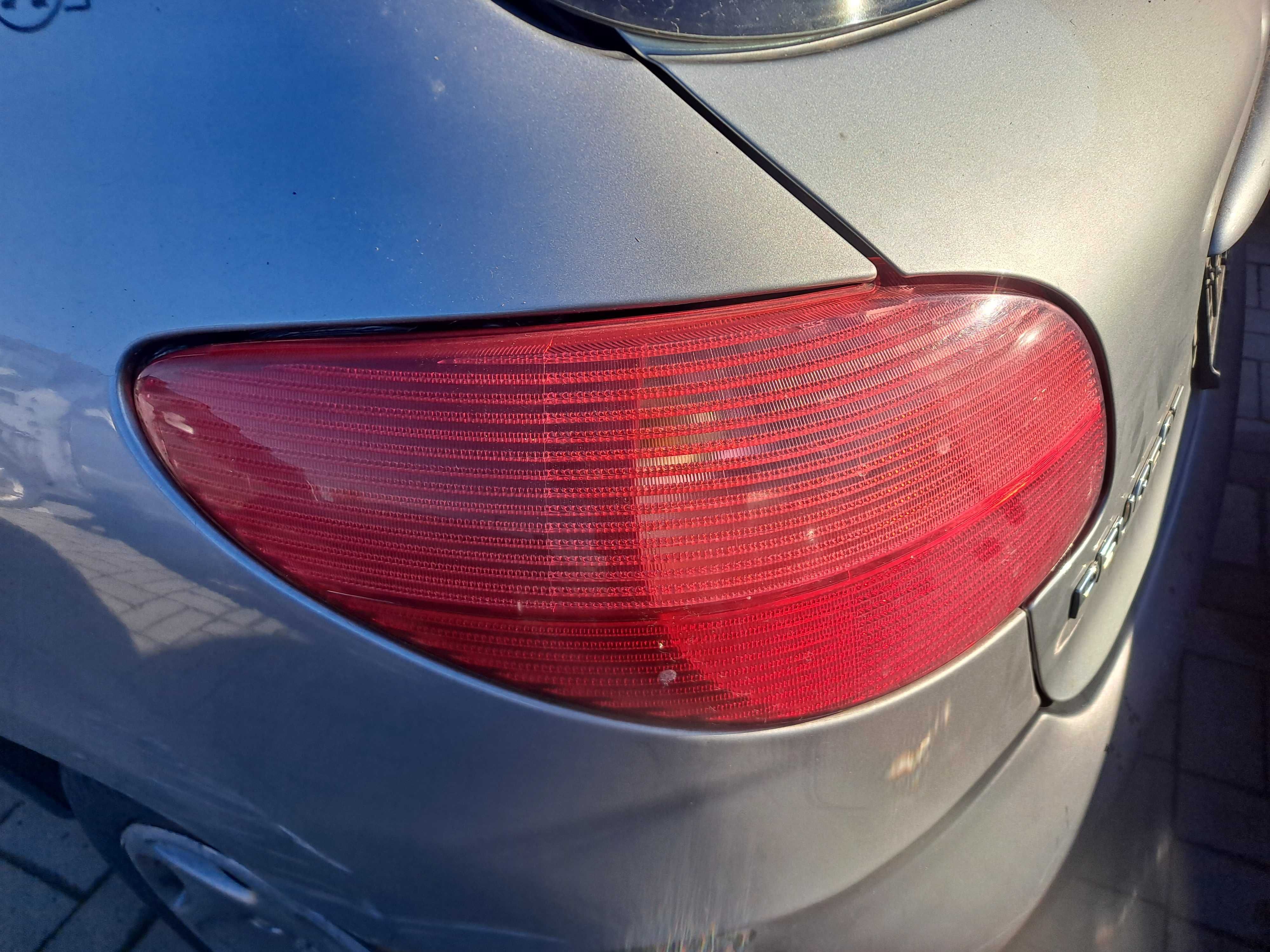 Lampa lewa prawa tył Peugeot 206