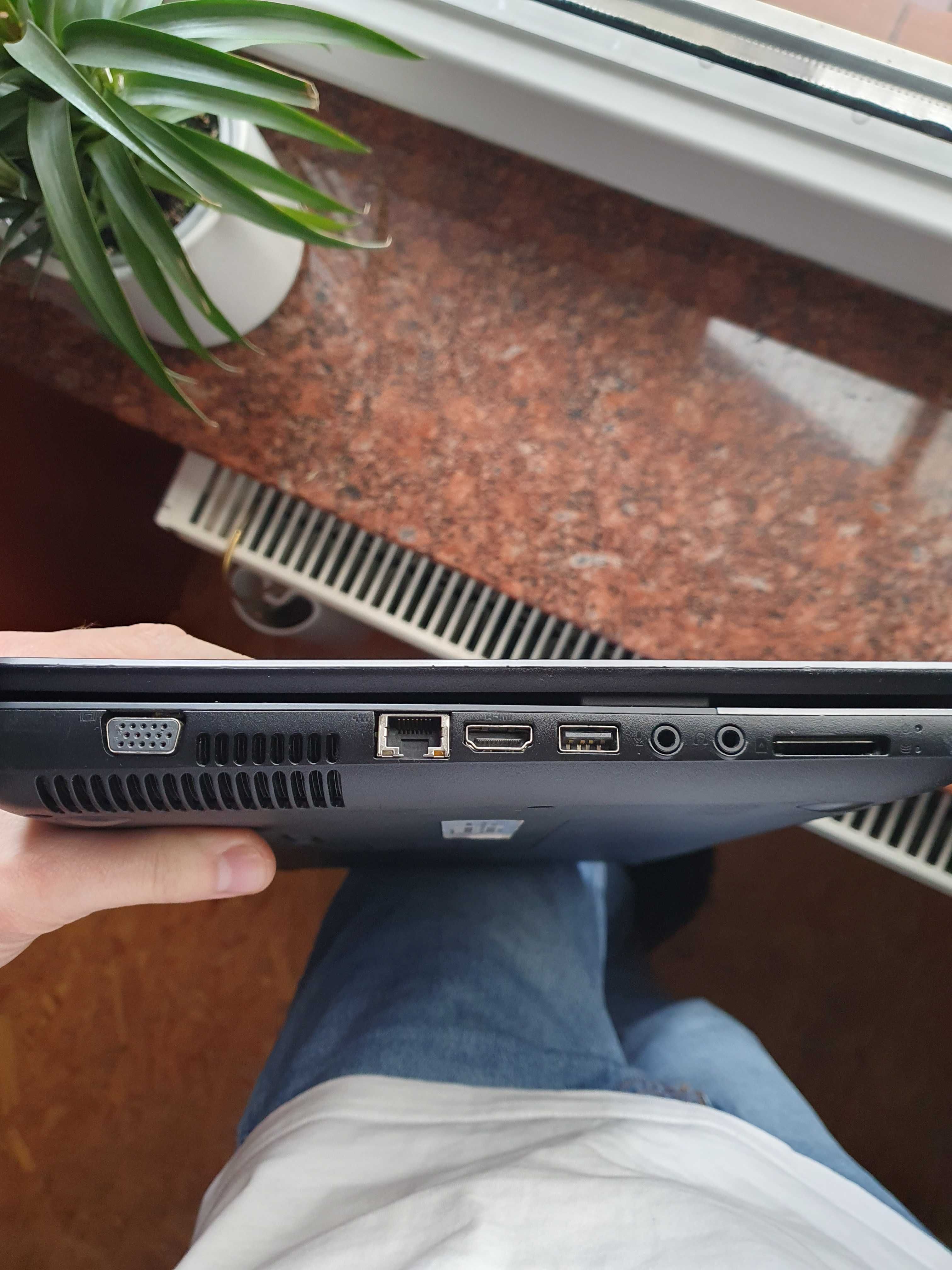 Laptop HP 655 Bdb stan !