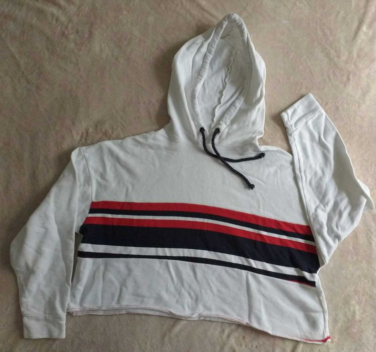 camisolas e tops: rapariga, a partir dos 12 anos, só a 1,50€ cada!