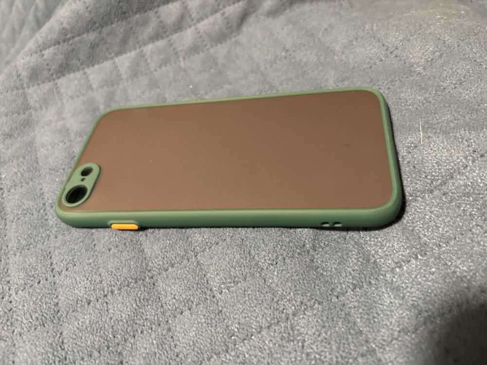 Nowy case obudowa na iphone SE
