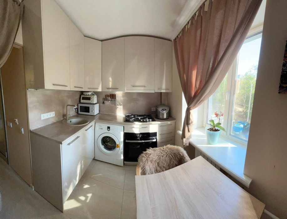 Продам 3х комнатную квартиру.Проспект Мира.