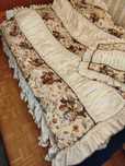 Bardzo elegancka narzuta  160x200 cm +2 poduszki + pokrowiec na pufe