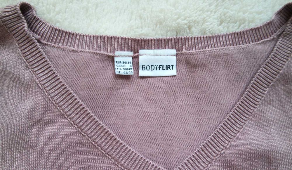 Sweter bodyflirt bonprix blady róż 36/38 S/M dopasowany