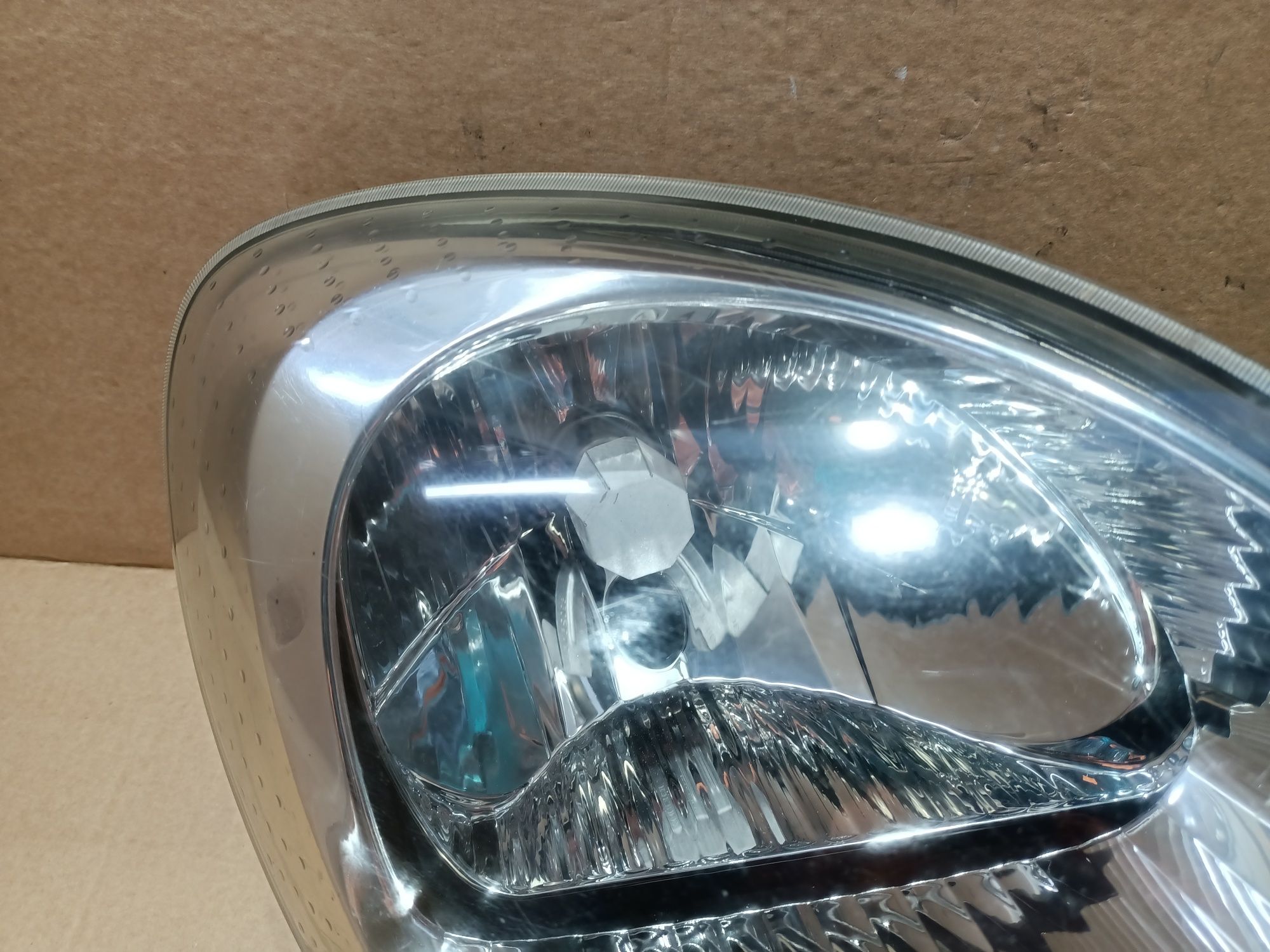 Lampa reflektor prawy przód przedni Renault Kangoo I LIFT