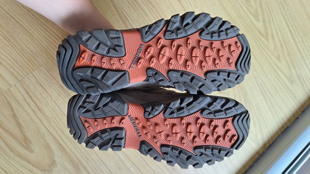 Кросівки Merrell розмір 41,5