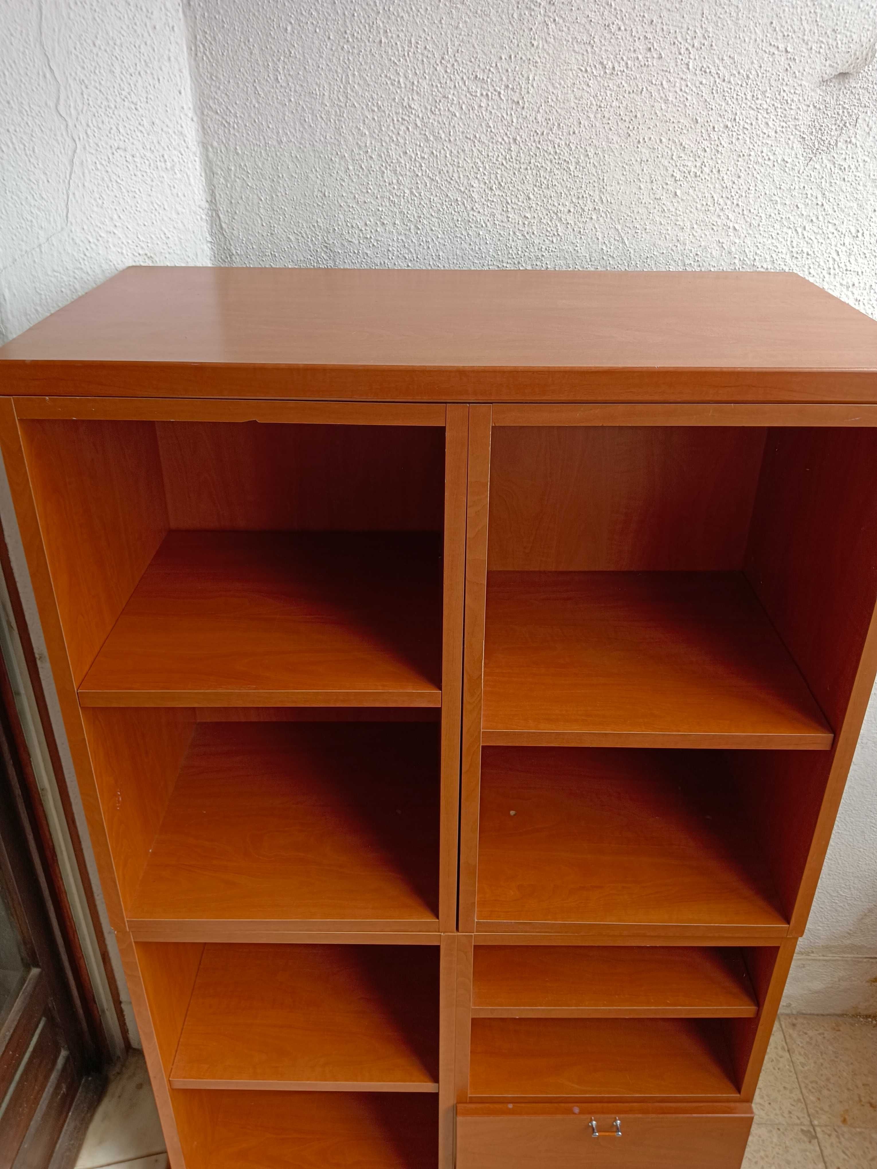 Estante e Secretaria