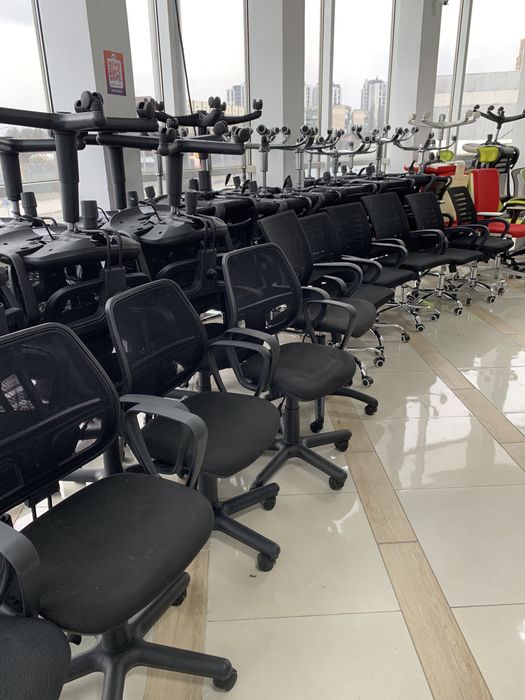 Крісла кресла сетка руководителя