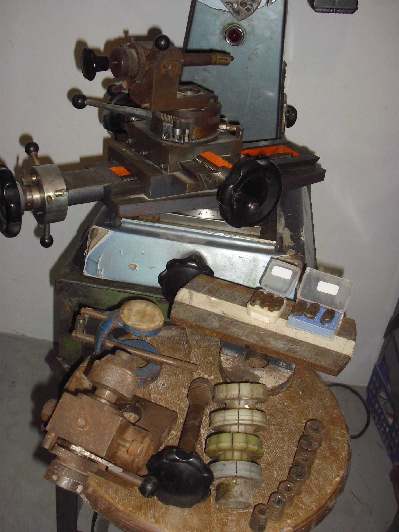 Máquina de Lapidar de Ourivesaria