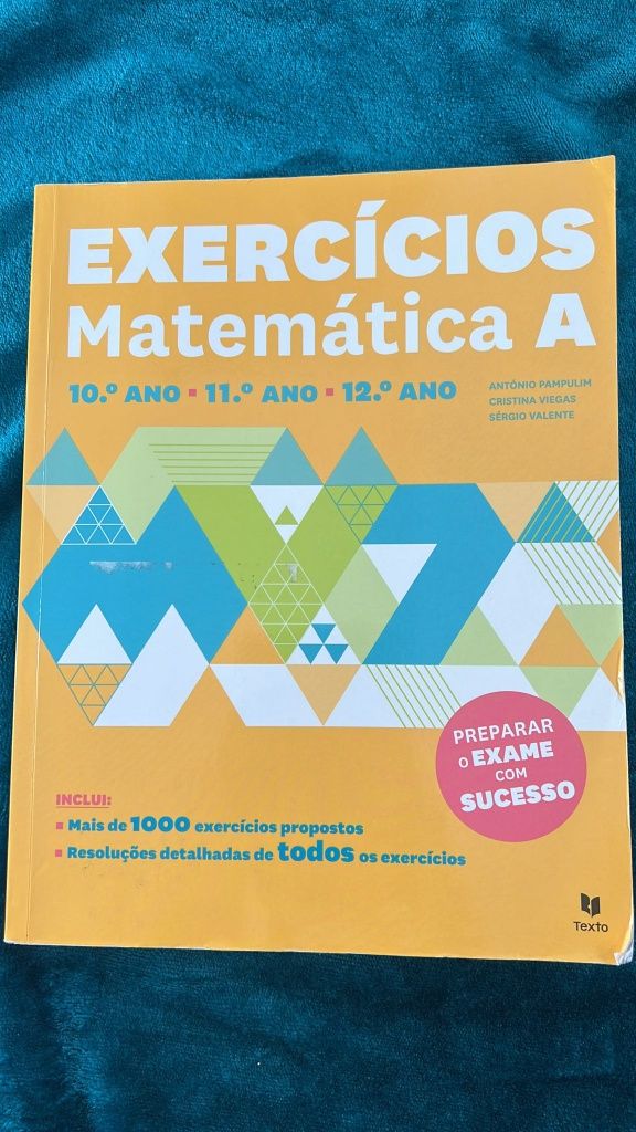 Livro matemática preparação de testes e exame 12° ano.