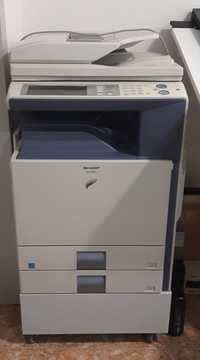 Maquina fotocopiadora