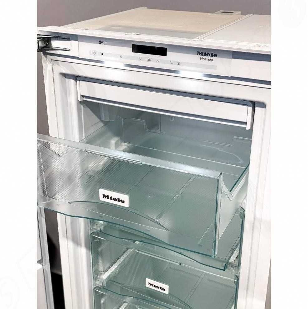Морозильник Miele / Миле FNS35402i, вбудов. NoFrost, 140 см