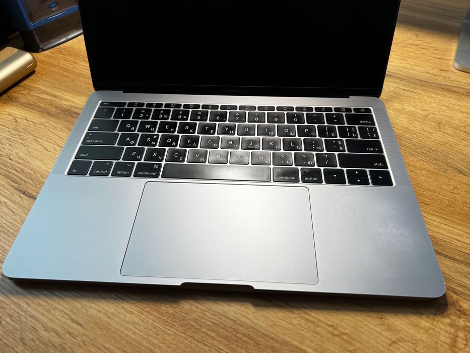 MacBook Pro 13" 2017 | 8GB RAM | SSD 128GB | Робочий стан