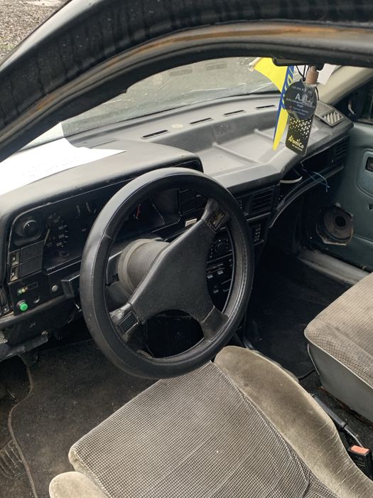 Opel Kadet сів та поїхав