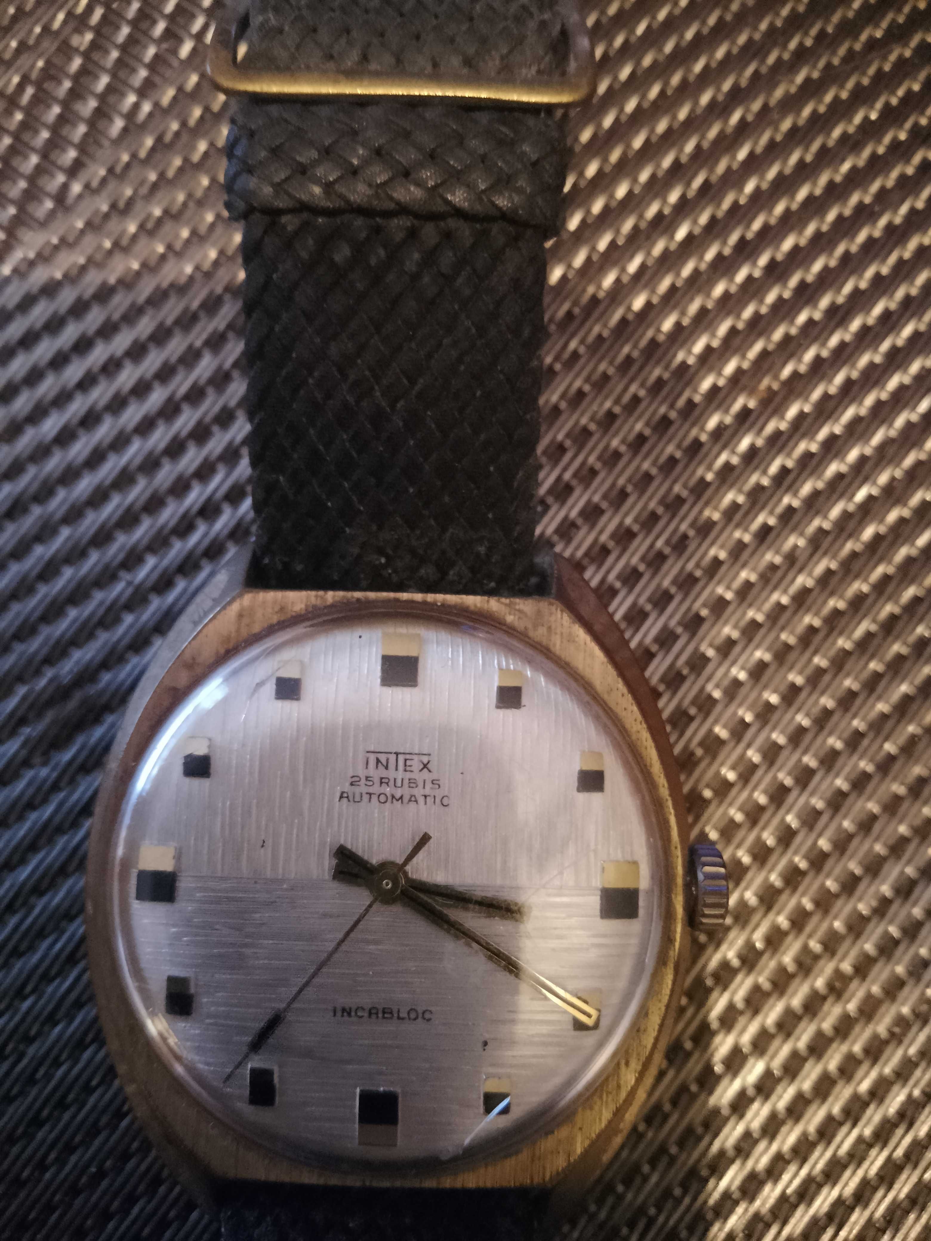 Zegarek Intex Incabloc