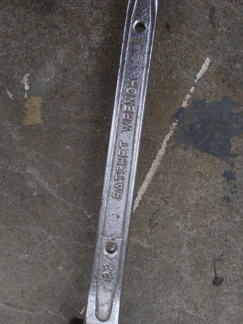 Автомобильный Ключ-трещотка ratchet wrench 22-19