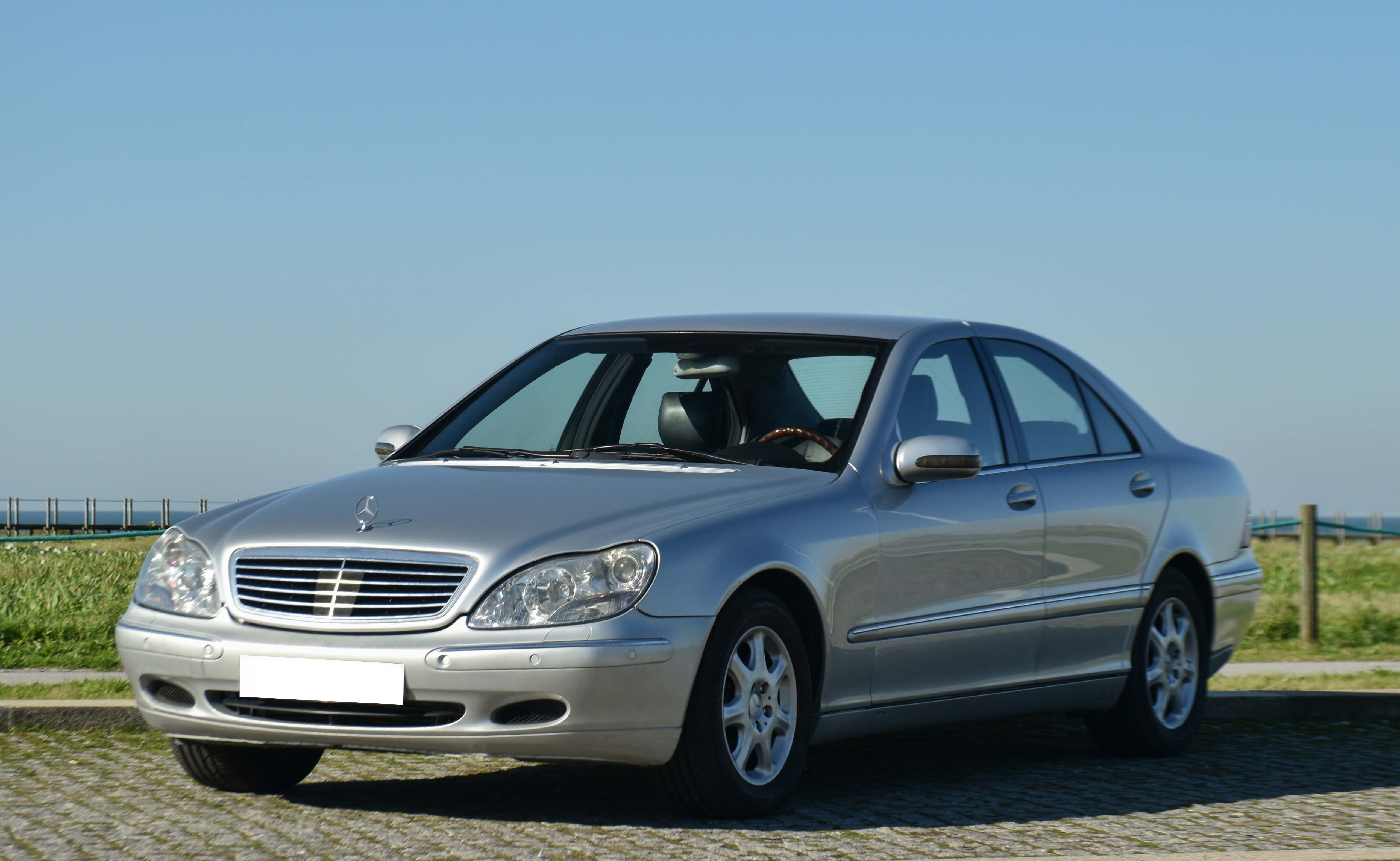 Mercedes-Benz S320 - Desde 100€ / mês