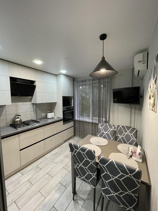 Продам 3к квартиру Косиора Слобожанский