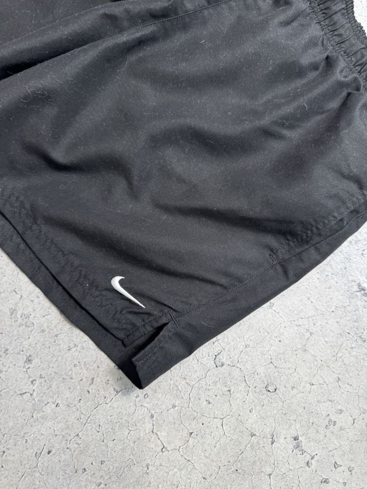 Мужские Нейлоновые Шорты Nike Черные С Карманами Оригинал Идеал S