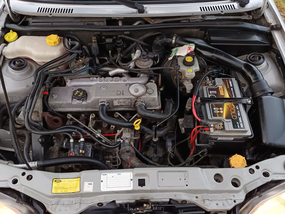 Ford Fiesta 1.8TD Super stan! Klimatyzacja ! El szyby! Doinwestowana !