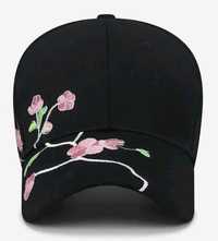 KUP czapka/czapeczka z daszkiem NOWA damska z haftem kwiatowym